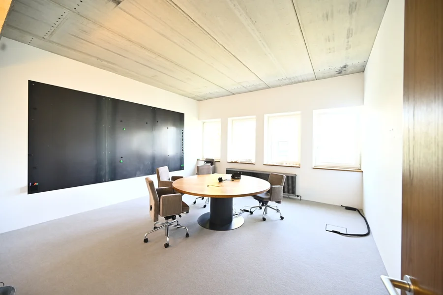 Waterloohain Office