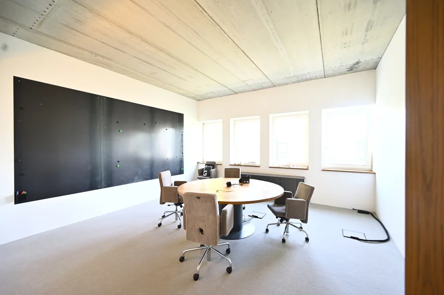 Waterloohain Office